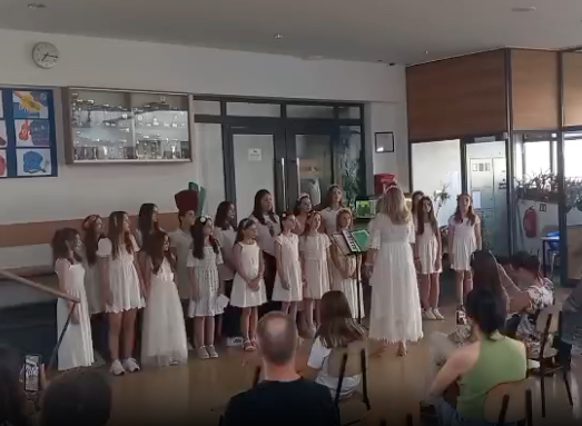 Samostalni koncert školskog zbora – glazbena večer za pamćenje!